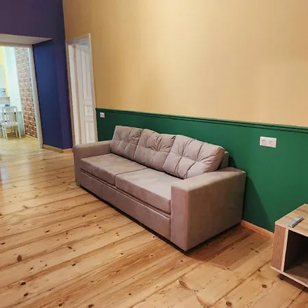 Friends - Your Cosy Apartment In The Center Tbilisi Exterior photo